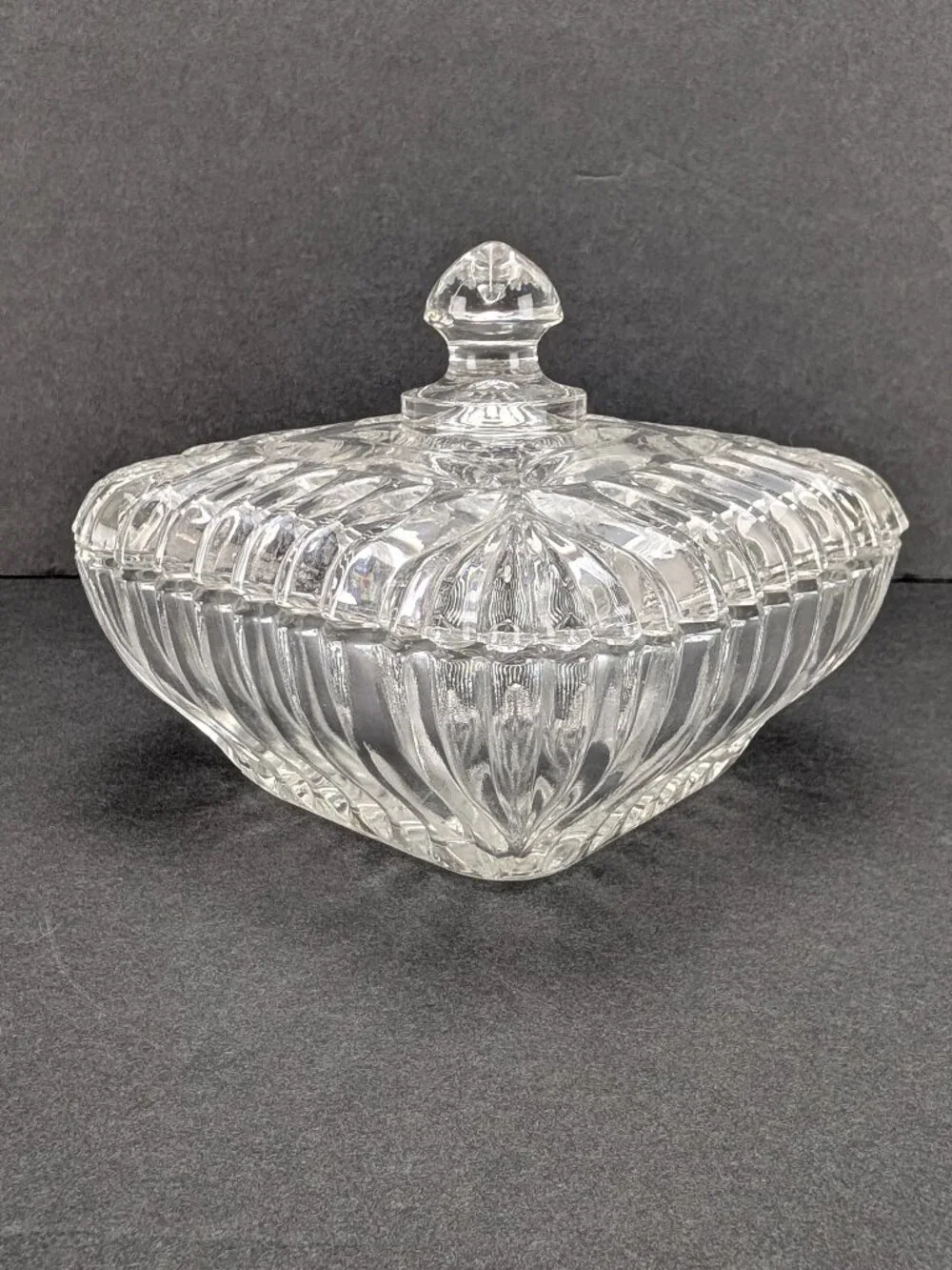 Vintage Anchor Hocking Square Clear Cut Glass Candy Nut Dish with Lid 6.5